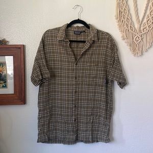 Patagonia Mens Organic Cotton button up t-shirt